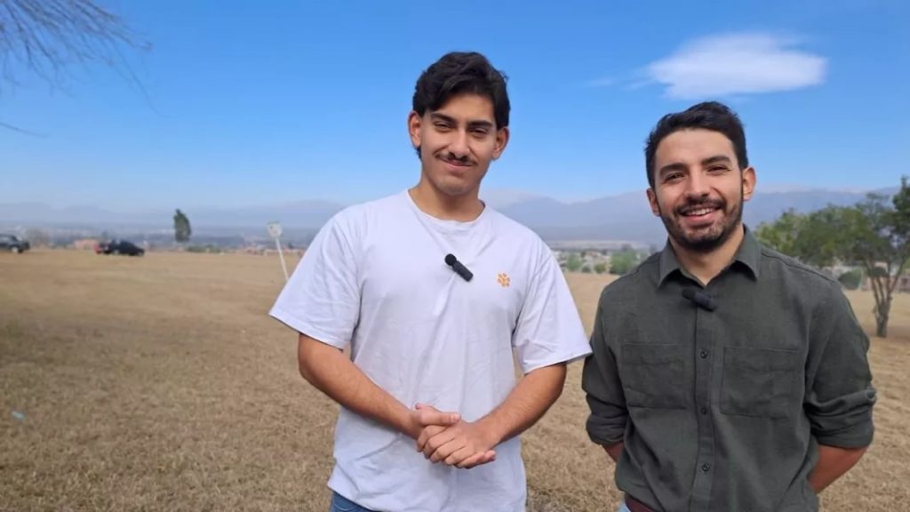 Jóvenes talentos incentivan la creación de tecnología para encontrar mascotas perdidas durante el Milagro