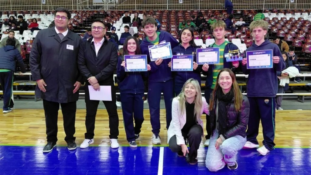 Dos equipos de escuelas salteñas viajarán a Neuquén para disputar la Final Nacional de la Copa Robótica 2026