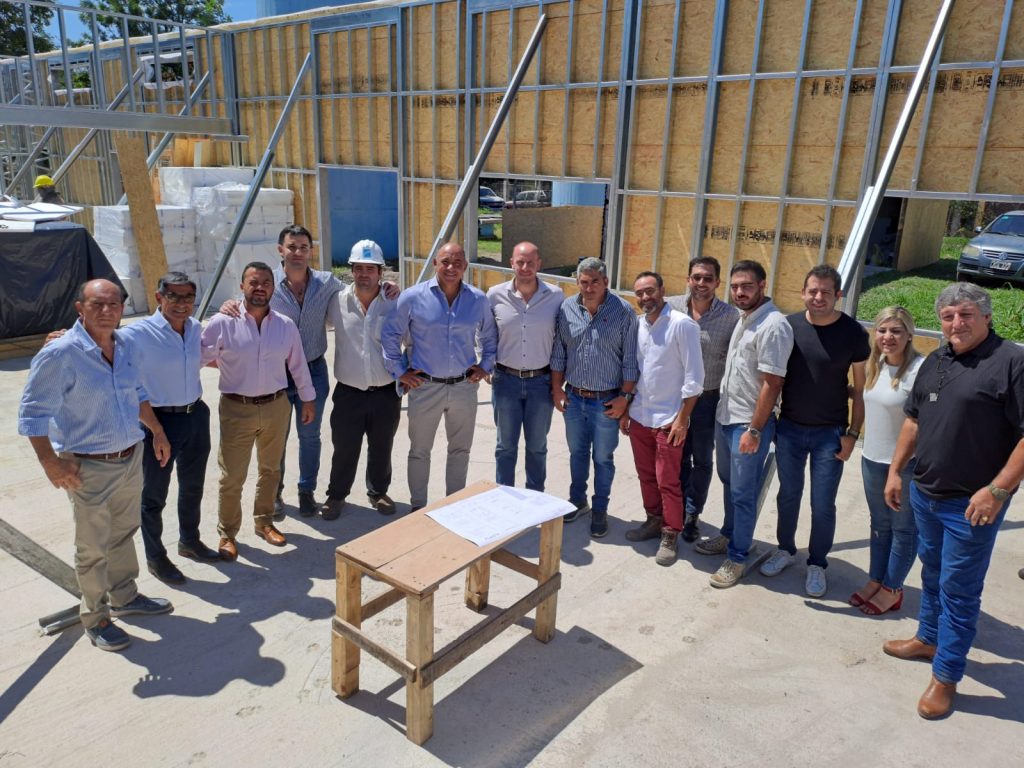 Provincia y Aguas del Norte construyen una fábrica envasadora de agua para atender las demandas de la comunidad