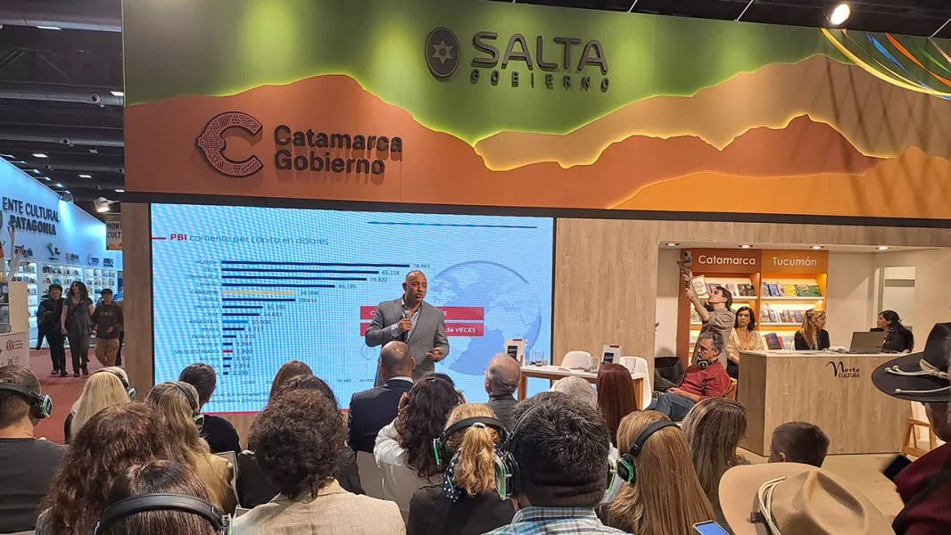 Salta impulsa una nueva visión para el país: presentó su propuesta de Coparticipación Federal en la Feria del Libro