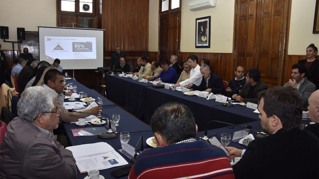Se presentó a senadores el proyecto de Simplificación Tributaria y Reducción de la Carga Fiscal